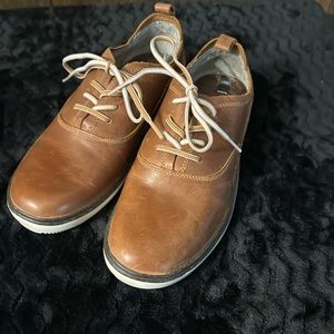 Women’s Merrell loafers, US 7